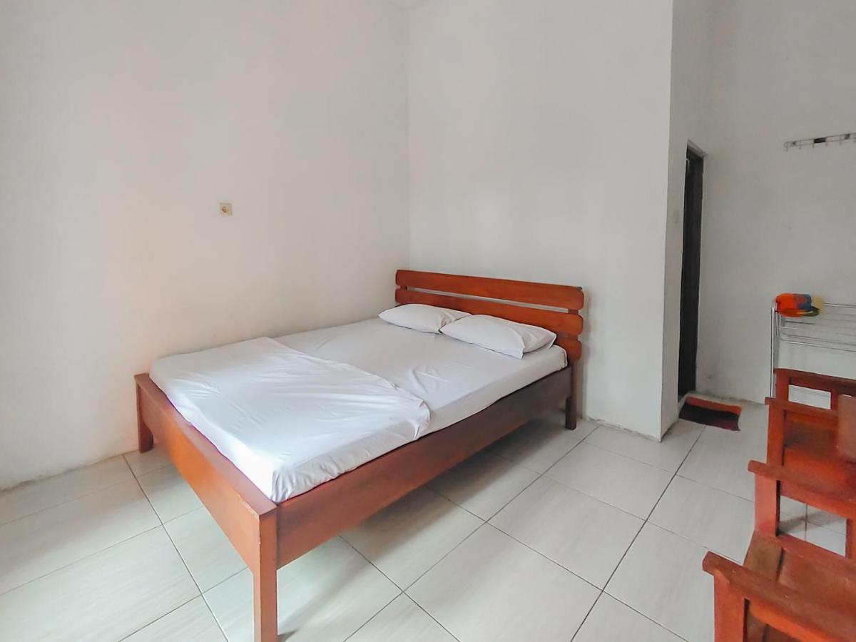 Reddoorz Near Pamugaran Beach Pangandaran Exterior photo